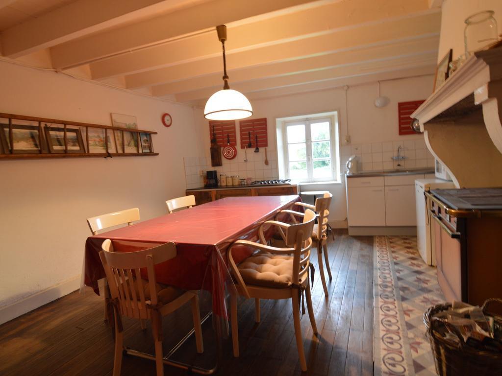 Spacious Holiday Home Near The Forest Barricourt 外观 照片